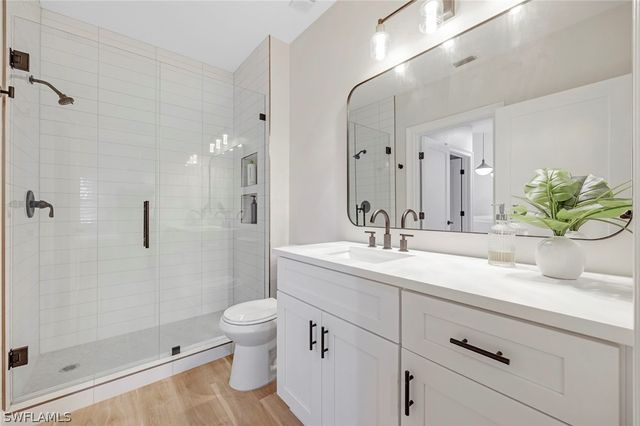 7741 Pebble Creek CIR 302, Naples, FL 34108