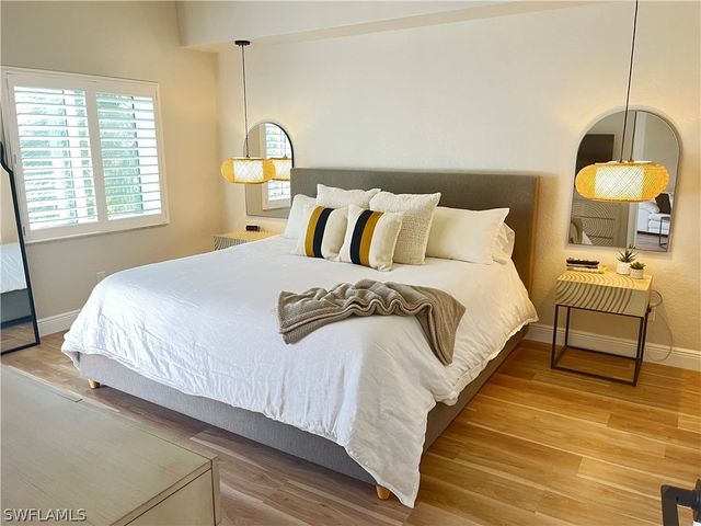 7741 Pebble Creek CIR 302, Naples, FL 34108