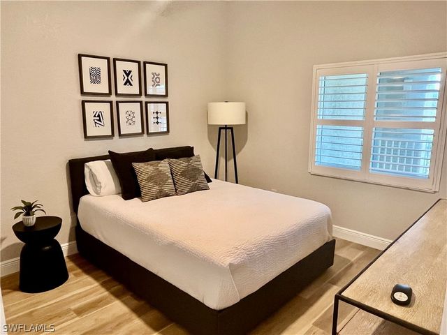 7741 Pebble Creek CIR 302, Naples, FL 34108