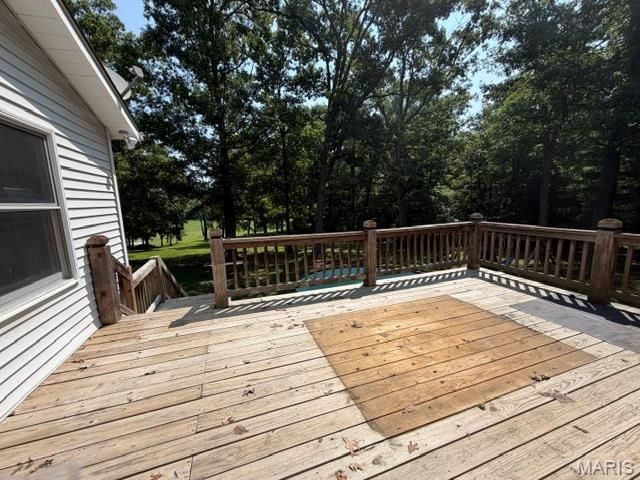 10 Isaac Drive, Warrenton, MO 63383