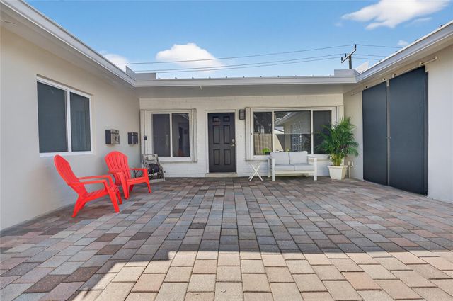 2110 NE 56 St, Fort Lauderdale, FL 33308