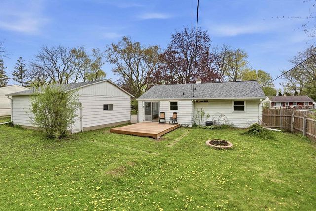 4417 Jay Drive, Madison, WI 53704