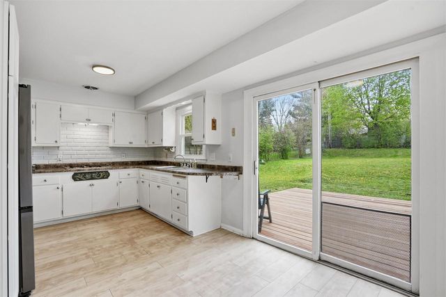 4417 Jay Drive, Madison, WI 53704