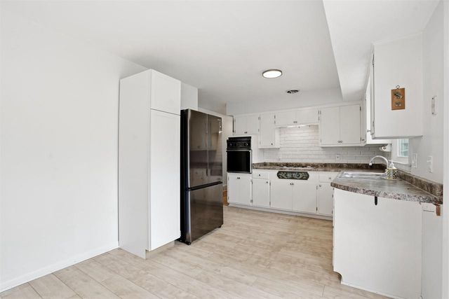 4417 Jay Drive, Madison, WI 53704
