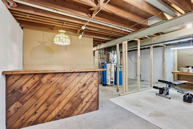4417 Jay Drive, Madison, WI 53704