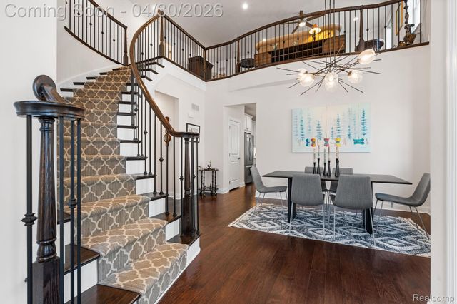 3020 N Spurway Drive, Ann Arbor, MI 48105