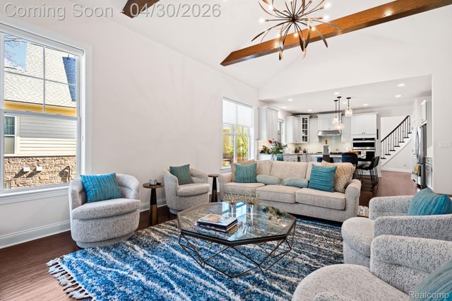3020 N Spurway Drive, Ann Arbor, MI 48105