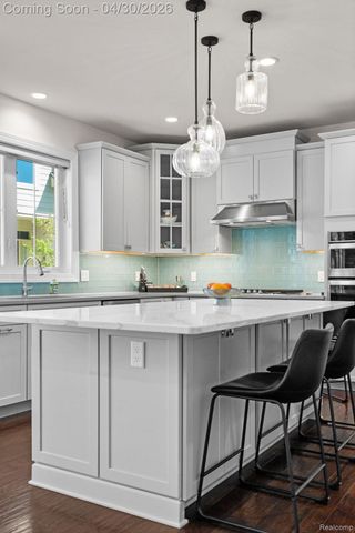 3020 N Spurway Drive, Ann Arbor, MI 48105