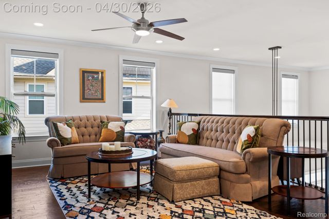 3020 N Spurway Drive, Ann Arbor, MI 48105