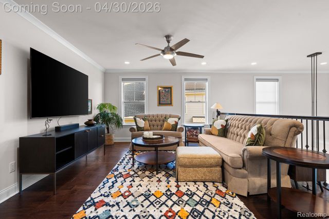 3020 N Spurway Drive, Ann Arbor, MI 48105