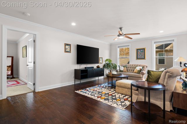 3020 N Spurway Drive, Ann Arbor, MI 48105