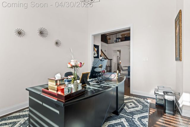 3020 N Spurway Drive, Ann Arbor, MI 48105