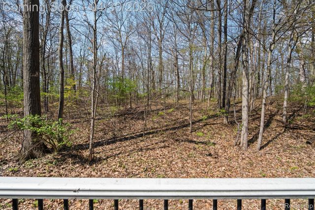 3020 N Spurway Drive, Ann Arbor, MI 48105