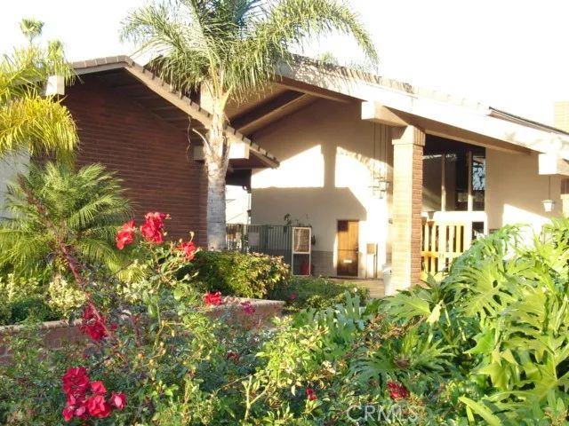 8566 Sierra 912-D, Huntington Beach, CA 92646