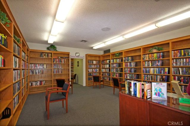 8566 Sierra 912-D, Huntington Beach, CA 92646