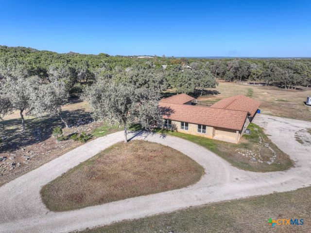 1080 Forest Trail, New Braunfels, TX 78132