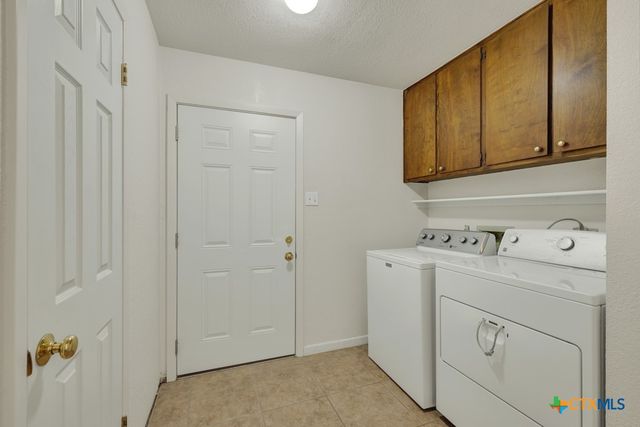 1080 Forest Trail, New Braunfels, TX 78132