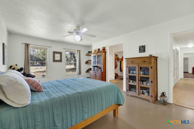 1080 Forest Trail, New Braunfels, TX 78132