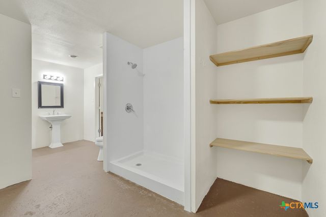 1080 Forest Trail, New Braunfels, TX 78132