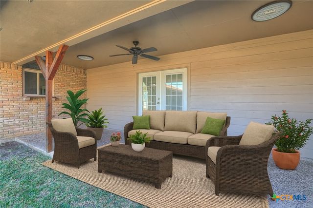 1080 Forest Trail, New Braunfels, TX 78132