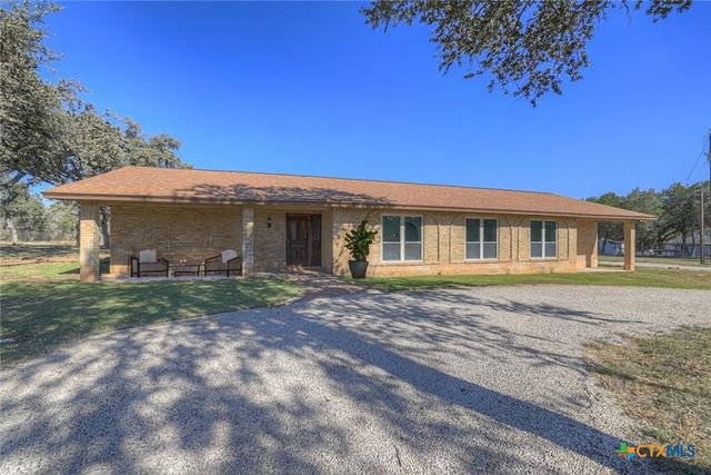 1080 Forest Trail, New Braunfels, TX 78132