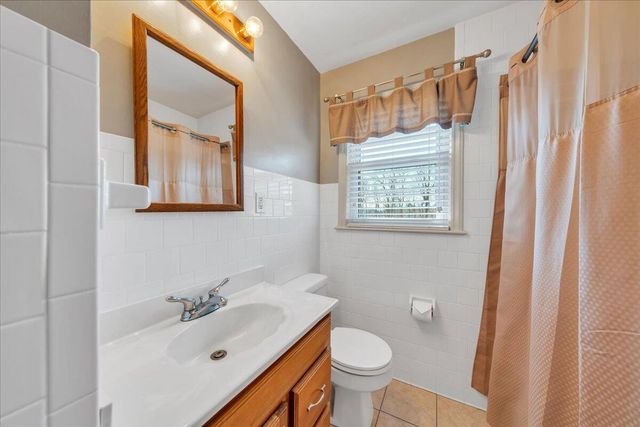 19 Hillmount DR, Salem, VA 24153