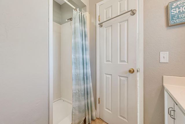 52 NE Laurie Drive, Fort Walton Beach, FL 32548