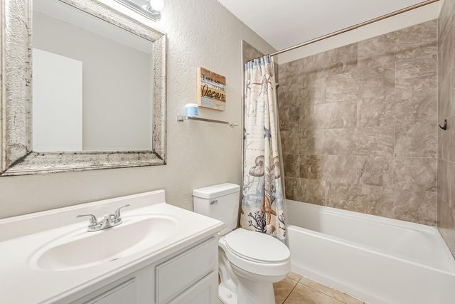 52 NE Laurie Drive, Fort Walton Beach, FL 32548