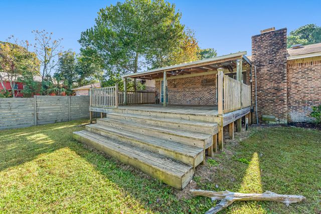 52 NE Laurie Drive, Fort Walton Beach, FL 32548