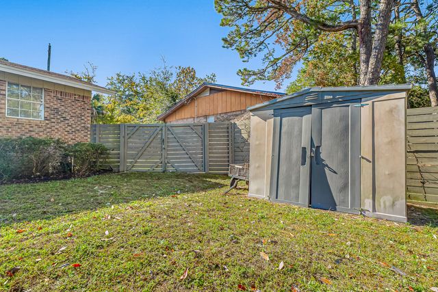 52 NE Laurie Drive, Fort Walton Beach, FL 32548