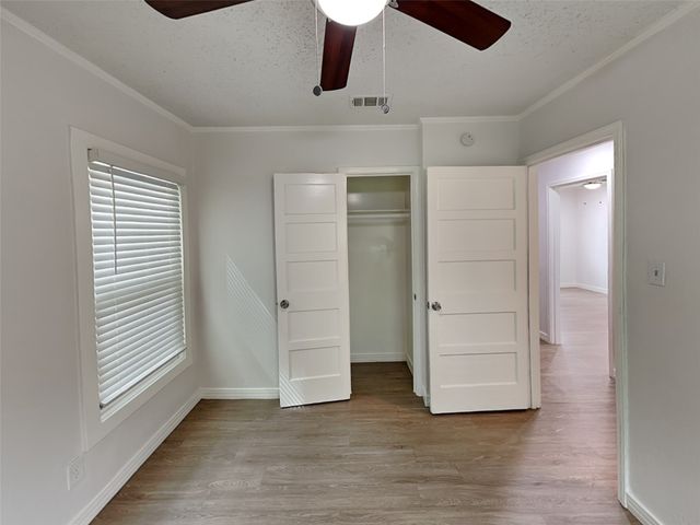 3256 Runnels Street, Fort Worth, TX 76106