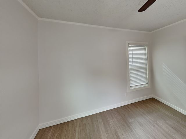 3256 Runnels Street, Fort Worth, TX 76106