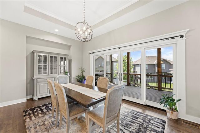 24735 W 91st Place, Lenexa, KS 66227