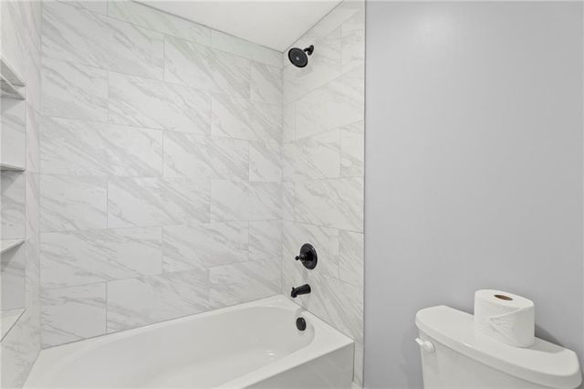 24735 W 91st Place, Lenexa, KS 66227
