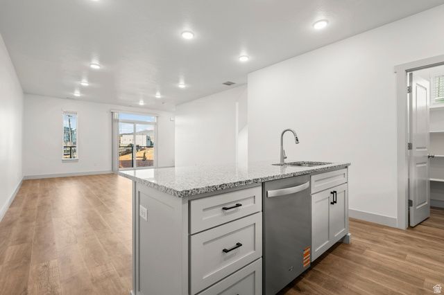 458 E DEPOT ST, Clearfield, UT 84015