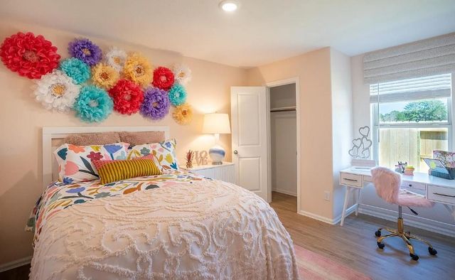 430 Southern Magnolia Way, Magnolia, TX 77354