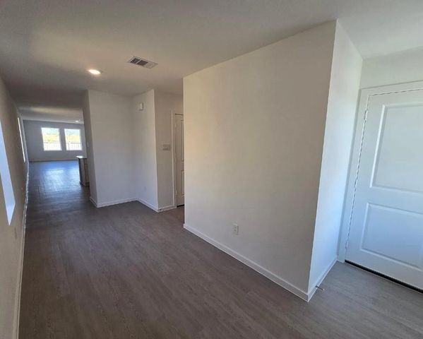 430 Southern Magnolia Way, Magnolia, TX 77354