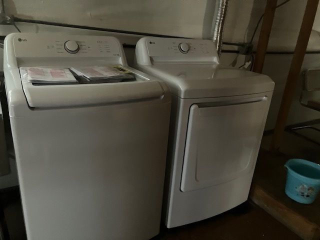 6325 N Whipple Avenue, Chicago, IL 60659