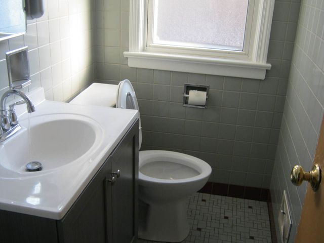 6325 N Whipple Avenue, Chicago, IL 60659