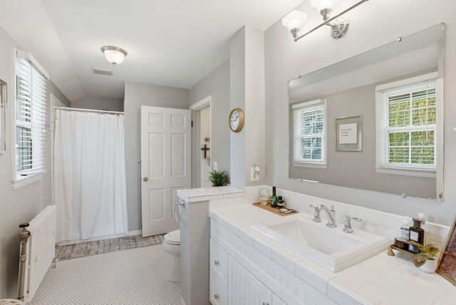 2612 S Sullivan Rd, Spokane Valley, WA 99037