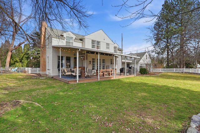 2612 S Sullivan Rd, Spokane Valley, WA 99037