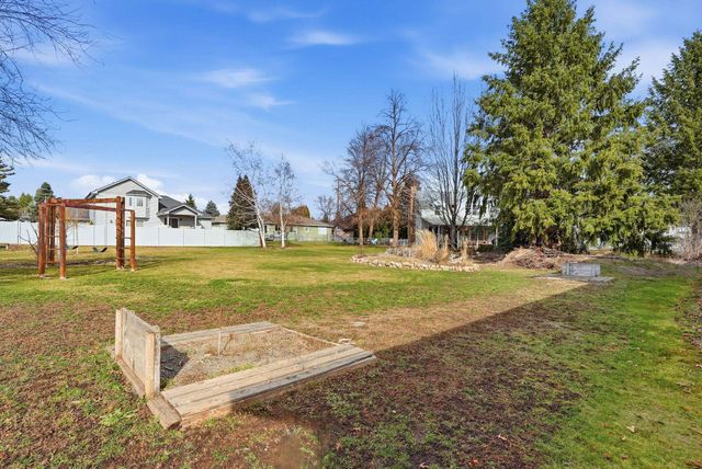 2612 S Sullivan Rd, Spokane Valley, WA 99037