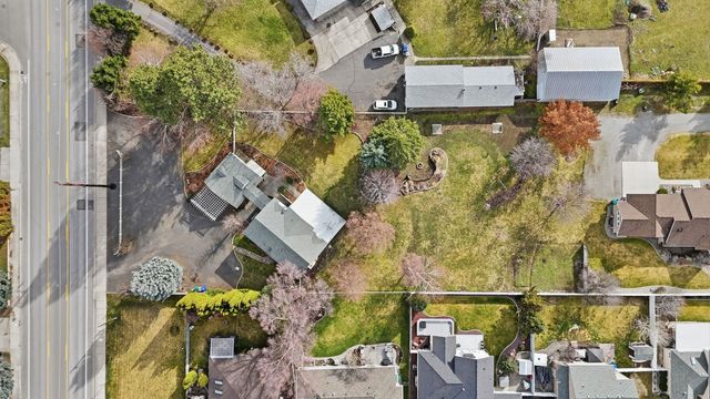 2612 S Sullivan Rd, Spokane Valley, WA 99037