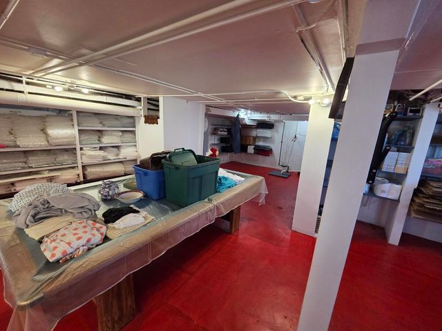 1754 E Lincoln Avenue, Des Plaines, IL 60018