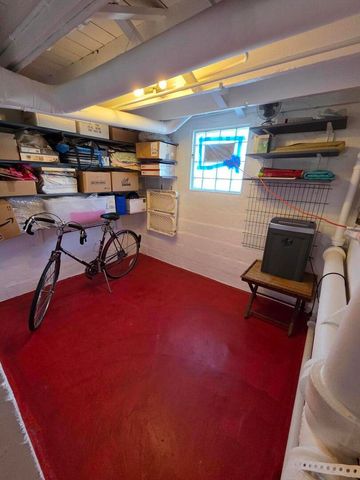 1754 E Lincoln Avenue, Des Plaines, IL 60018