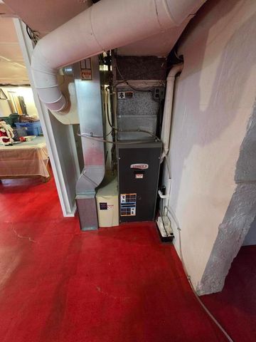 1754 E Lincoln Avenue, Des Plaines, IL 60018