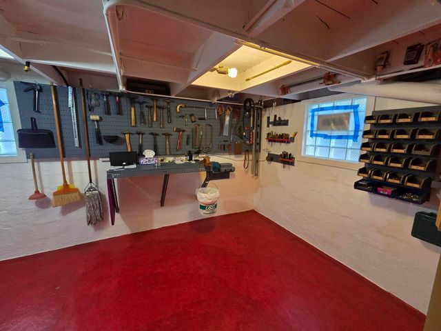 1754 E Lincoln Avenue, Des Plaines, IL 60018