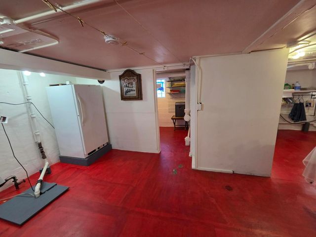 1754 E Lincoln Avenue, Des Plaines, IL 60018