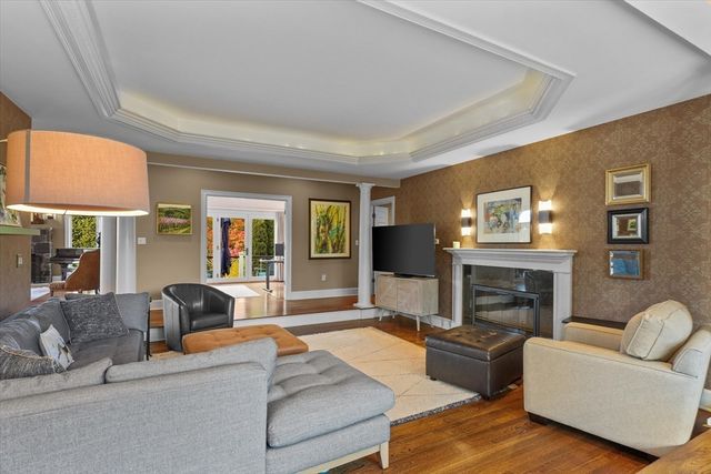 5 Pegan Lane, Natick, MA 01760