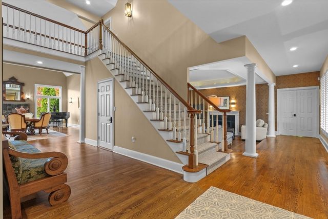 5 Pegan Lane, Natick, MA 01760